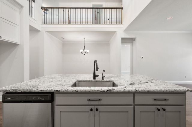 2512 Loxley Drive, Mansfield, TX 76084