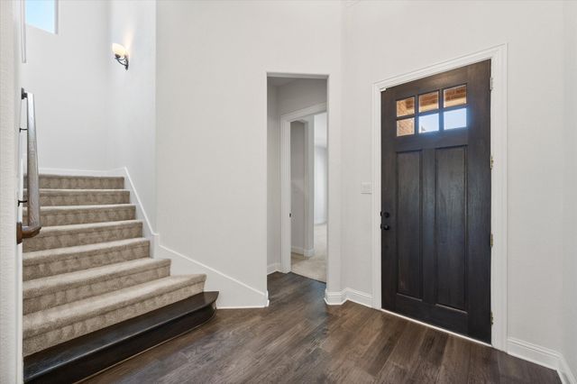 2512 Loxley Drive, Mansfield, TX 76084