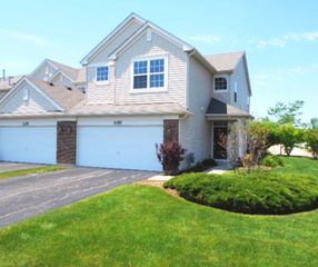 1157 GOLDFINCH Avenue 1, Yorkville, IL 60560