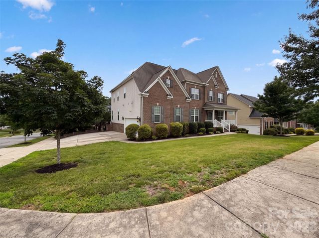 3981 Brunswick Drive, Harrisburg, NC 28075