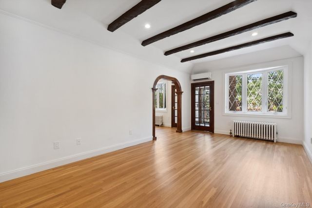 64-23 Alderton Street PH, Rego Park, NY 11374