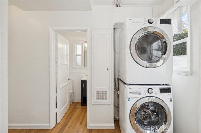 200 Grand Canal, Newport Beach, CA 92662