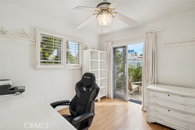 200 Grand Canal, Newport Beach, CA 92662