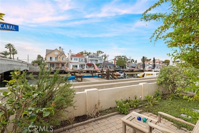 200 Grand Canal, Newport Beach, CA 92662