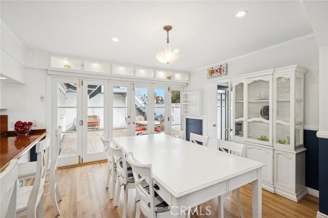 200 Grand Canal, Newport Beach, CA 92662