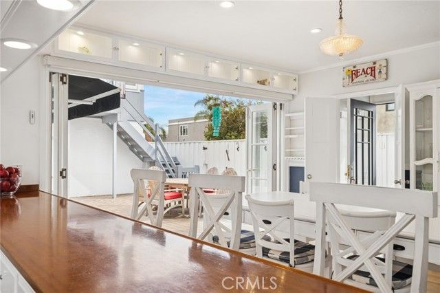 200 Grand Canal, Newport Beach, CA 92662