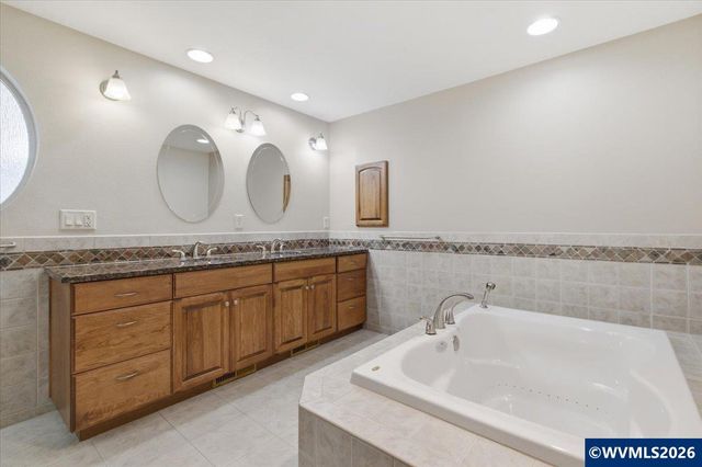 4426 46th Av NE, Salem, OR 97305