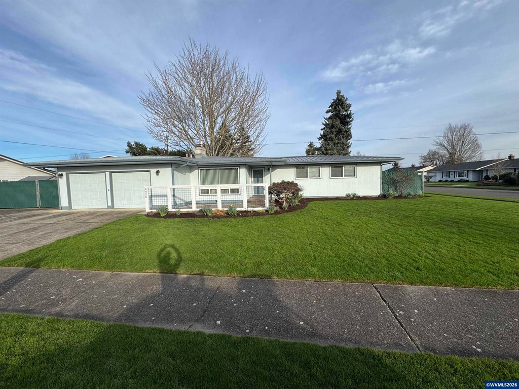 4426 46th Av NE, Salem, OR 97305
