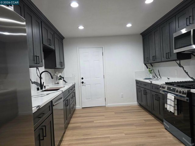 608 Sonoma Ave, Rodeo, CA 94572