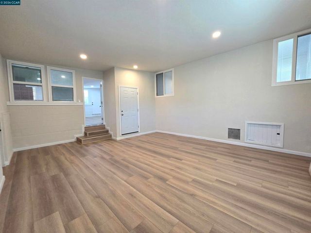 608 Sonoma Ave, Rodeo, CA 94572