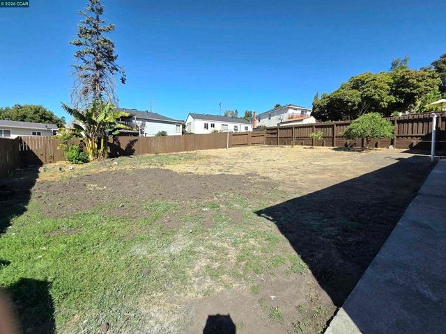 608 Sonoma Ave, Rodeo, CA 94572