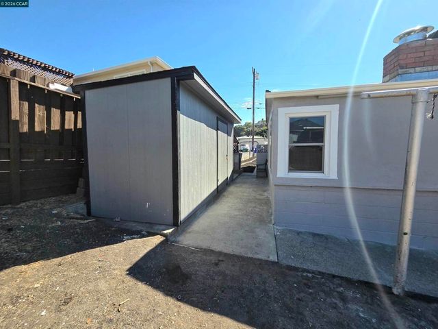 608 Sonoma Ave, Rodeo, CA 94572