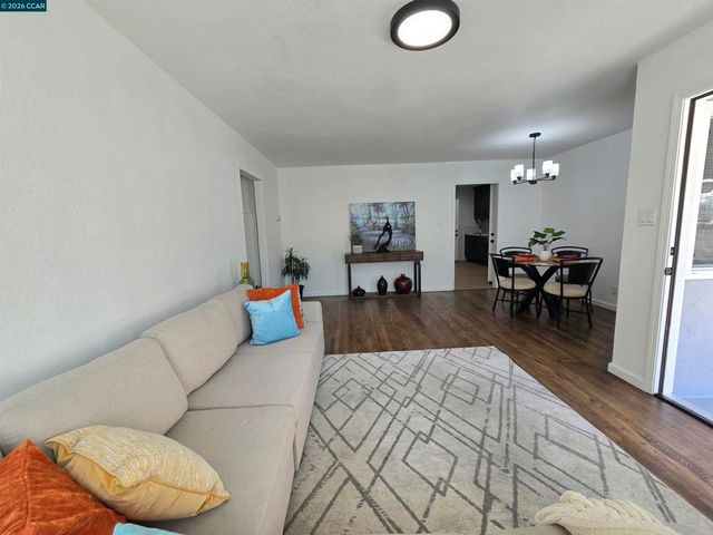 608 Sonoma Ave, Rodeo, CA 94572