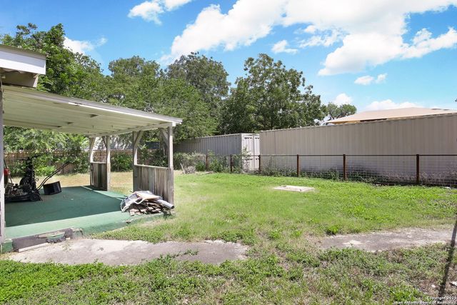271 Middlebury, San Antonio, TX 78217