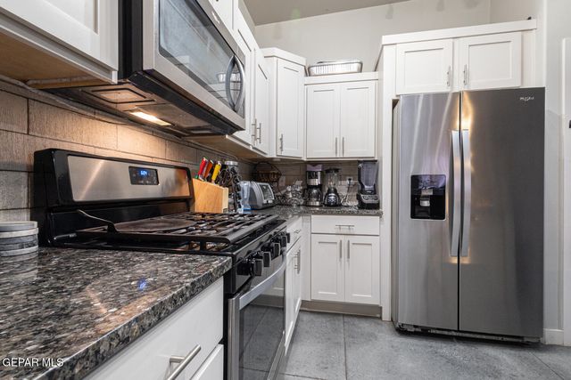 14812 HARRY FLOURNOY Avenue, El Paso, TX 79938