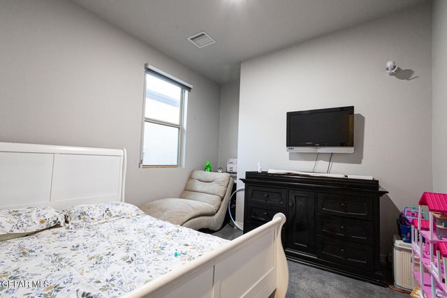 14812 HARRY FLOURNOY Avenue, El Paso, TX 79938