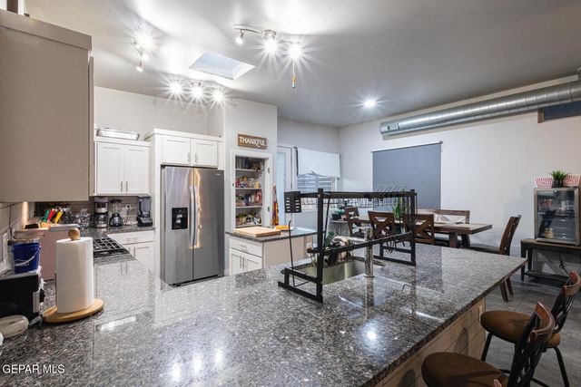 14812 HARRY FLOURNOY Avenue, El Paso, TX 79938