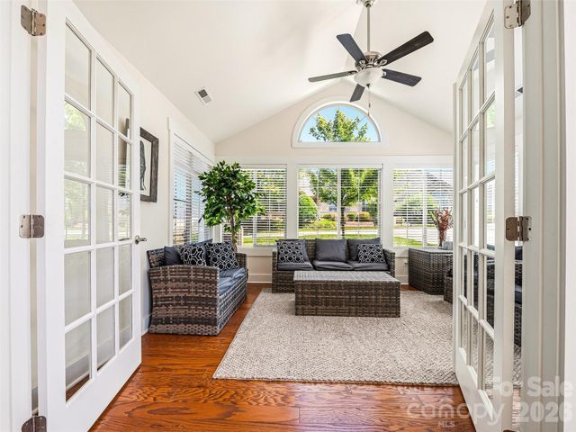 39 Braeburn Way, Flat Rock, NC 28731