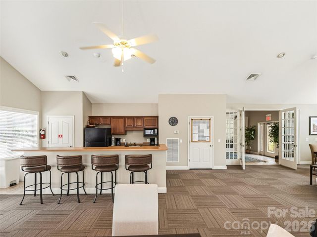 39 Braeburn Way, Flat Rock, NC 28731