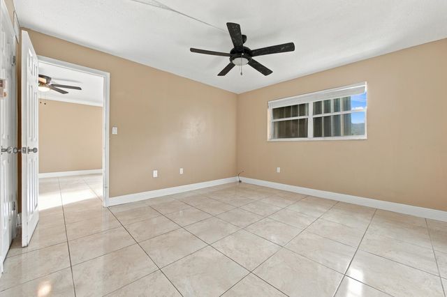 8285 Sunrise Lakes Boulevard 102, Sunrise, FL 33322
