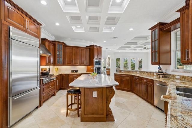 6233 BAYSHORE BOULEVARD, Tampa, FL 33611