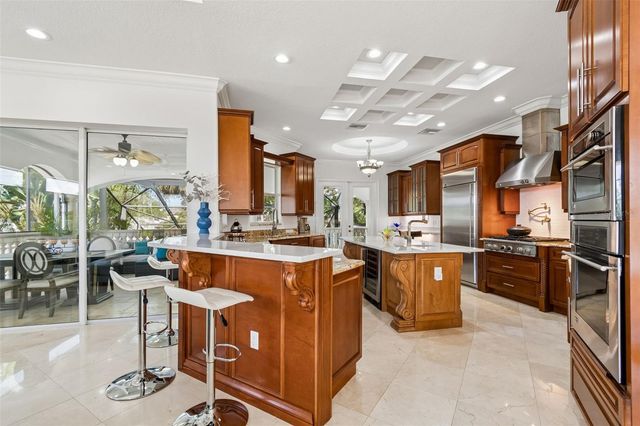 6233 BAYSHORE BOULEVARD, Tampa, FL 33611