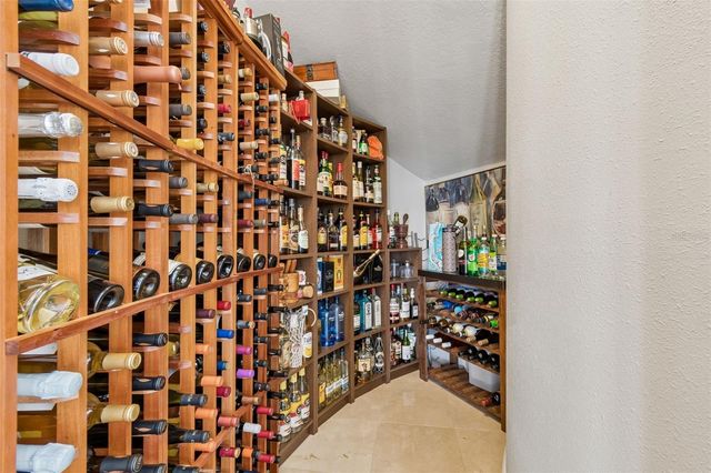 6233 BAYSHORE BOULEVARD, Tampa, FL 33611