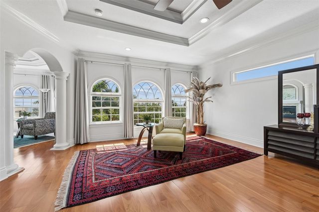 6233 BAYSHORE BOULEVARD, Tampa, FL 33611