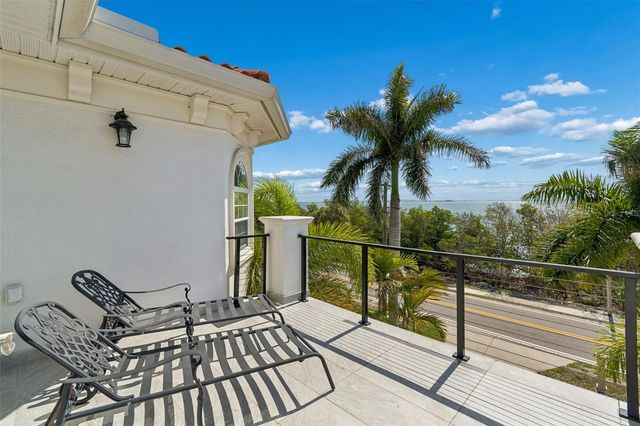 6233 BAYSHORE BOULEVARD, Tampa, FL 33611