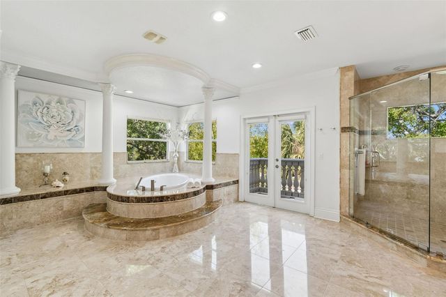 6233 BAYSHORE BOULEVARD, Tampa, FL 33611