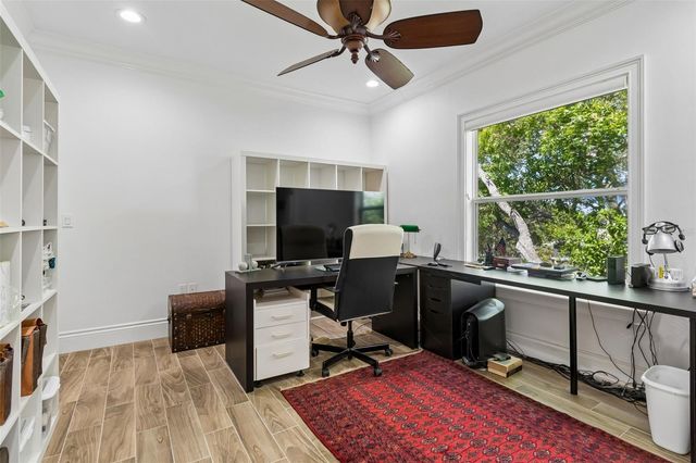 6233 BAYSHORE BOULEVARD, Tampa, FL 33611