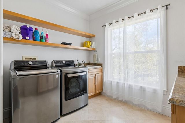 6233 BAYSHORE BOULEVARD, Tampa, FL 33611