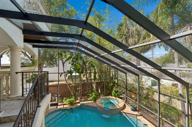 6233 BAYSHORE BOULEVARD, Tampa, FL 33611