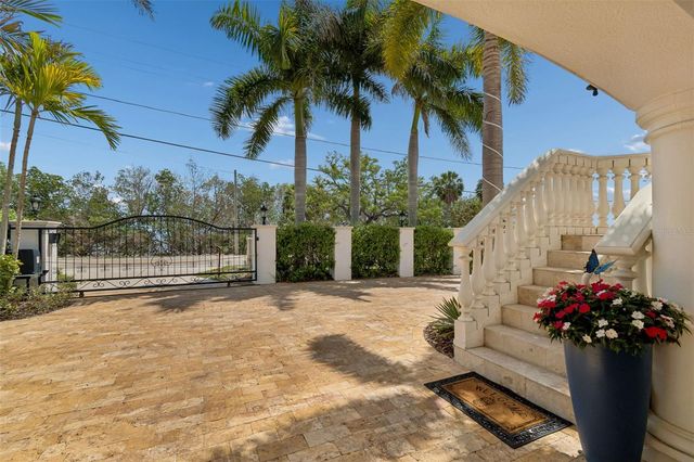 6233 BAYSHORE BOULEVARD, Tampa, FL 33611