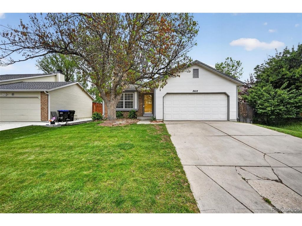 8412 Wheatgrass Cir, Parker, CO 80134