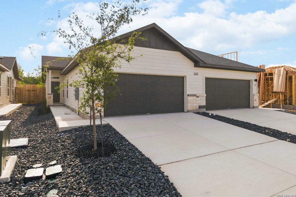 5123 CINDY BR, San Antonio, TX 78253
