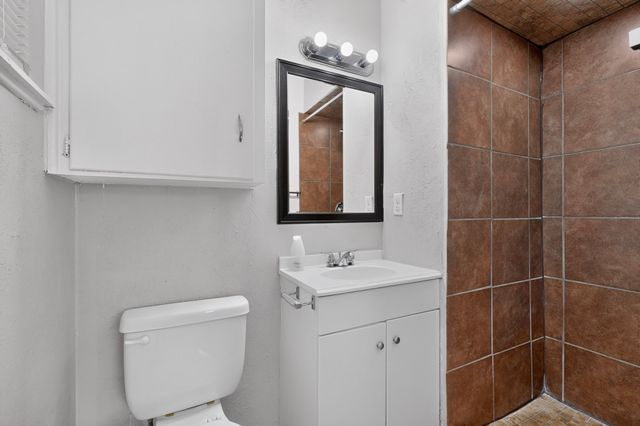 5500 Oak Grove Road, Fort Worth, TX 76134
