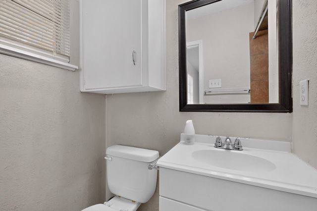 5500 Oak Grove Road, Fort Worth, TX 76134