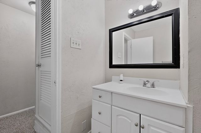 5500 Oak Grove Road, Fort Worth, TX 76134