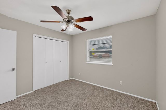 5500 Oak Grove Road, Fort Worth, TX 76134
