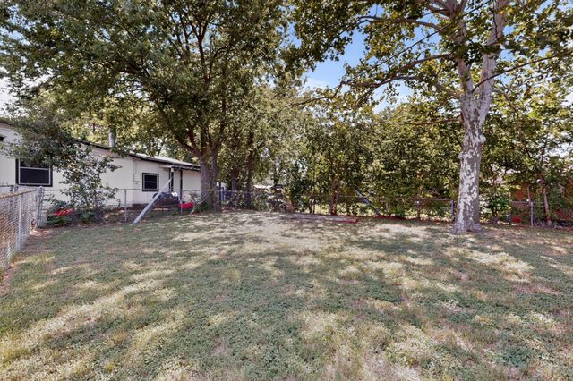 5500 Oak Grove Road, Fort Worth, TX 76134