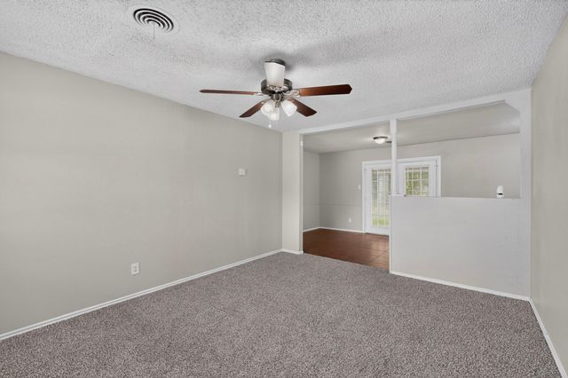 5500 Oak Grove Road, Fort Worth, TX 76134