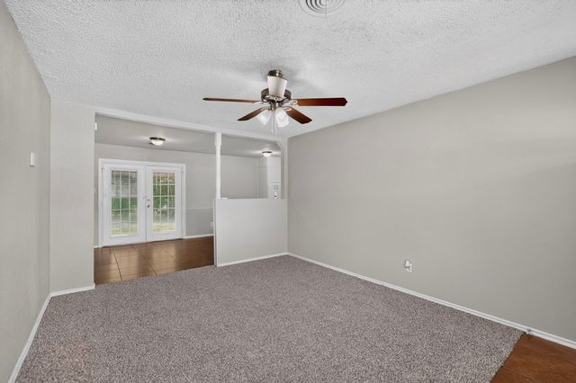 5500 Oak Grove Road, Fort Worth, TX 76134