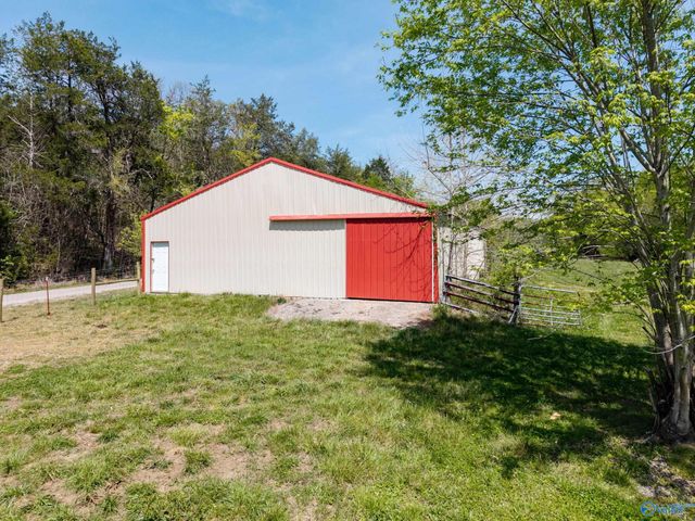 305 Ingram Road, Pulaski, TN 38478