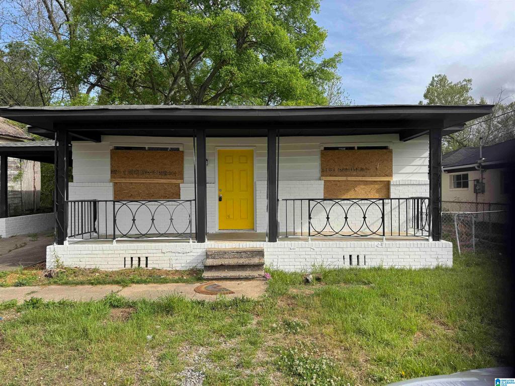 211 BESSEMER AVENUE, Brighton, AL 35020