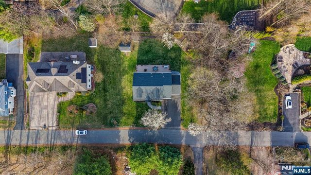 12 Montville Avenue, Montville Township, NJ 07045
