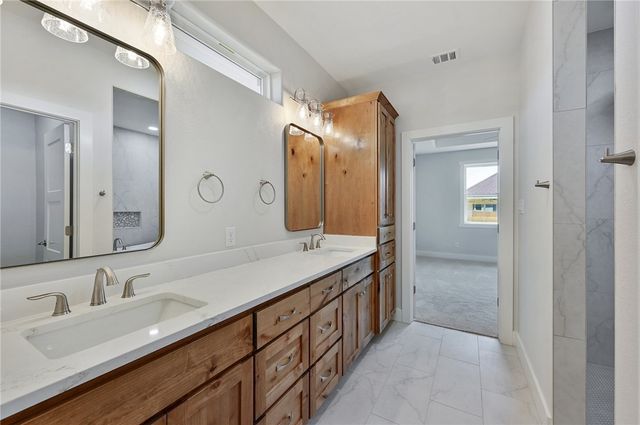 2822 Captain Drive, Bryan, TX 77808