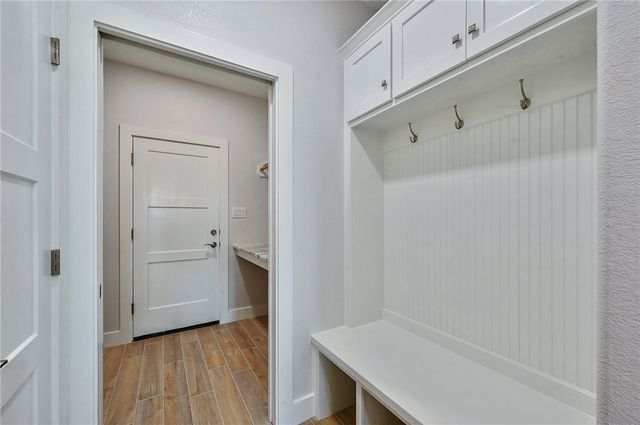 2822 Captain Drive, Bryan, TX 77808