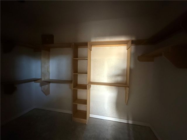 2822 Captain Drive, Bryan, TX 77808