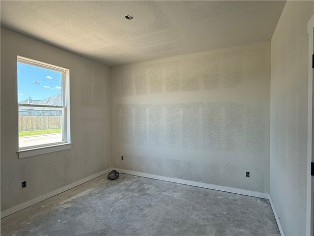 2822 Captain Drive, Bryan, TX 77808